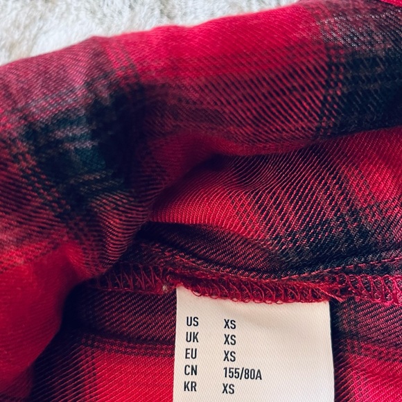 American Eagle red plaid button up long sleeve - Picture 6 of 9